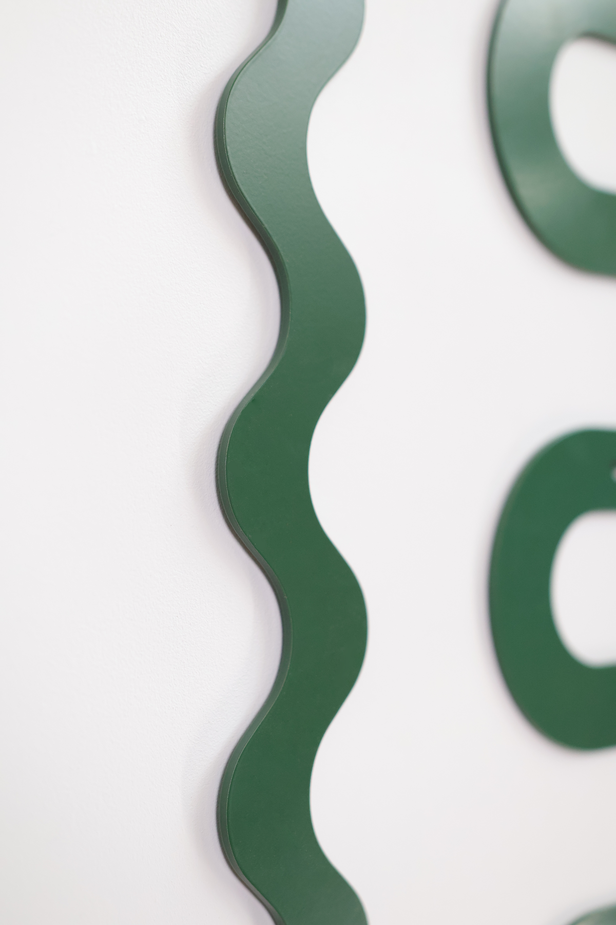 Wave III Plant Stake - Forest Green - Large